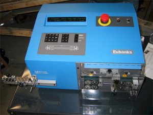 an automatic wire-pulling machine